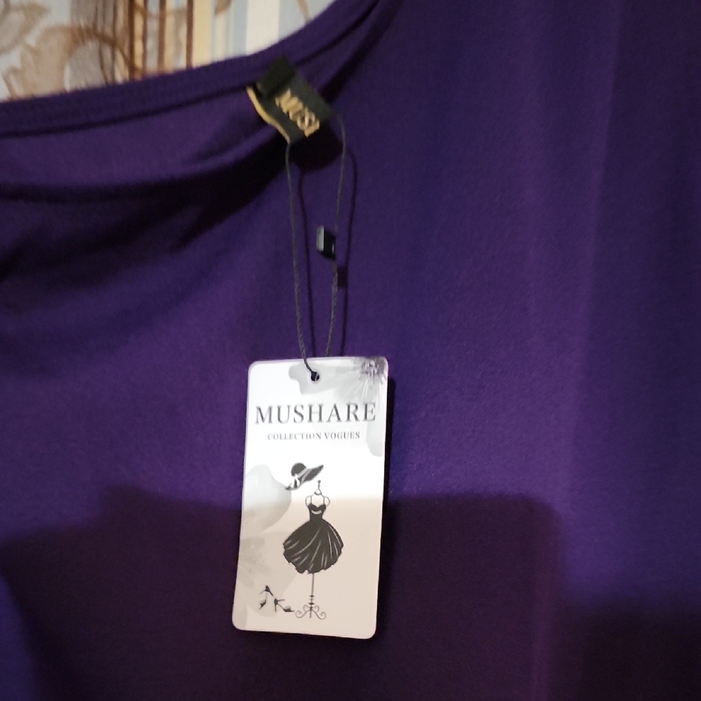 📣HP📣 Stunning Purple One-Shoulder Ruffle Gown – New With Tags - Picture 2 of 7